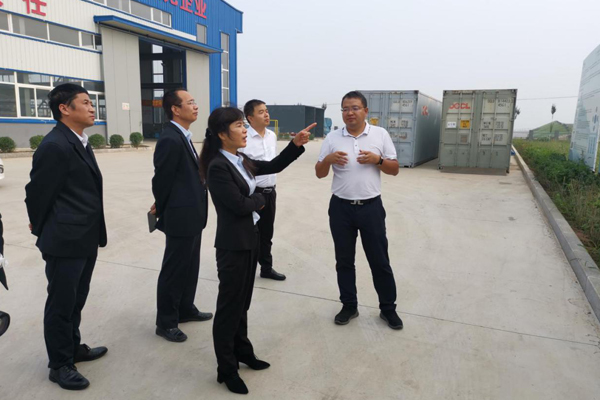 陜西航天建設(shè)集團(tuán)有限公司總經(jīng)理、黨委副書記謝明娟率隊(duì)赴遼寧一諾環(huán)保產(chǎn)業(yè)集團(tuán)開展考察調(diào)研工作